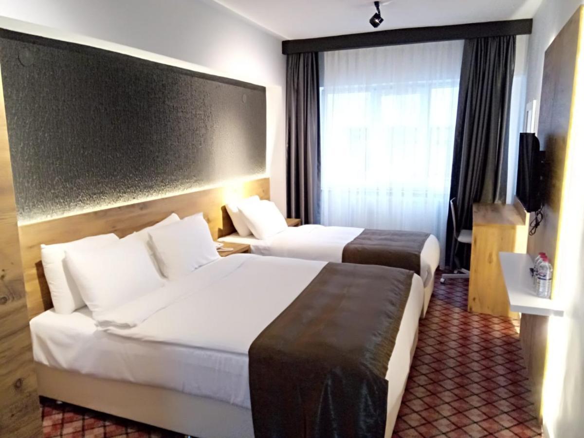 Eskoppremium Otel ボル エクステリア 写真